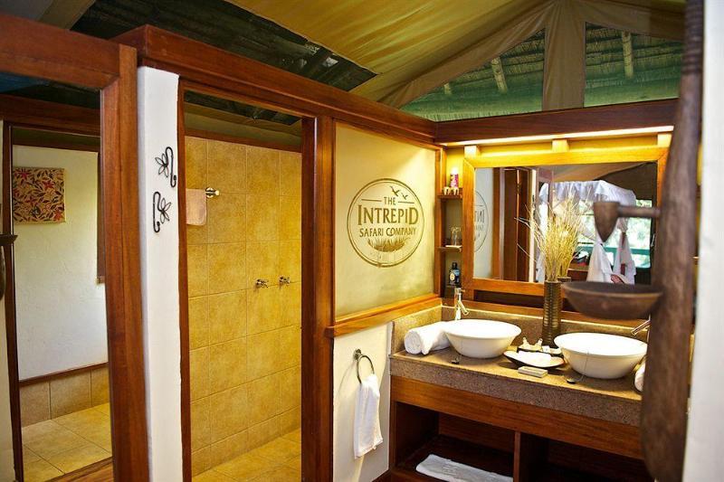 Samburu Intrepids Luxury Tented Camp Hotel Exterior foto